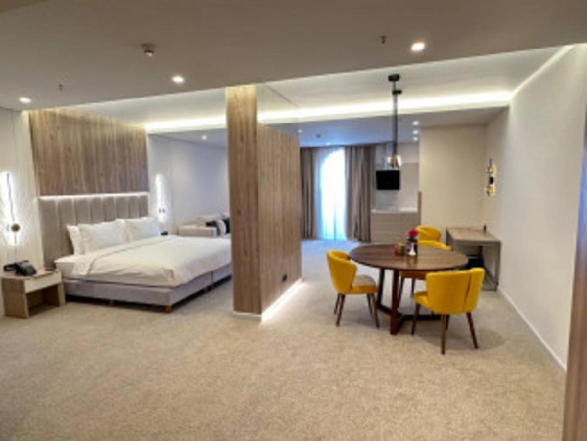 Apart Hotel Istaravshan Tashkent Exterior foto